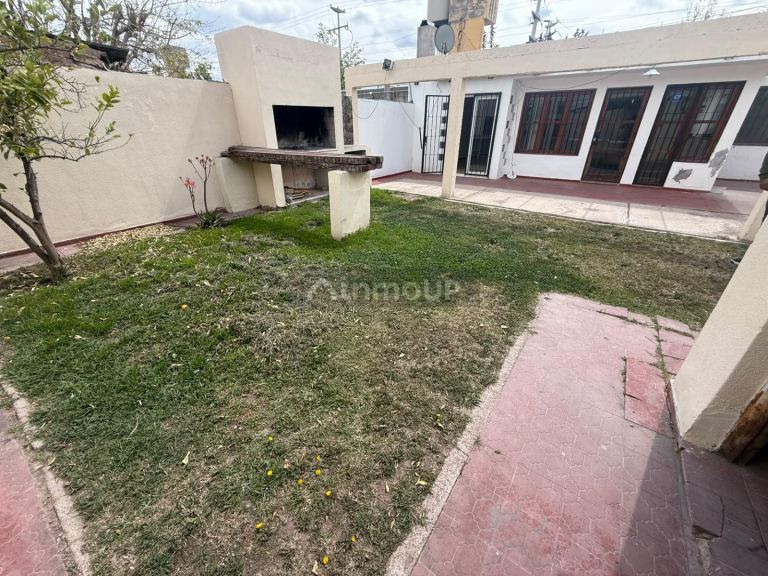 Casa en Alquiler en Lujan de Cuyo, Mendoza