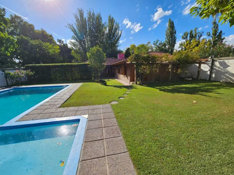 Casa en Venta en Lujan de Cuyo, Mendoza