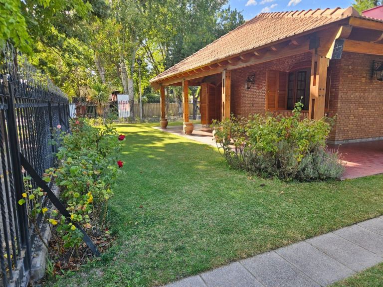 Casa en Venta en Lujan de Cuyo, Mendoza