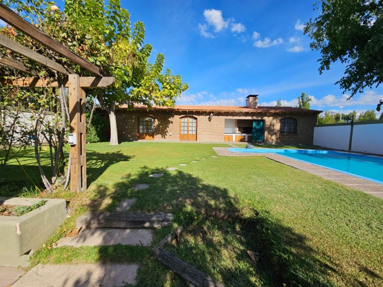 Casa en Venta en Lujan de Cuyo, Mendoza