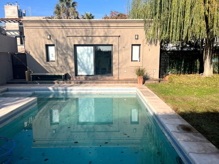 Casa en Venta en Guaymallen, Mendoza