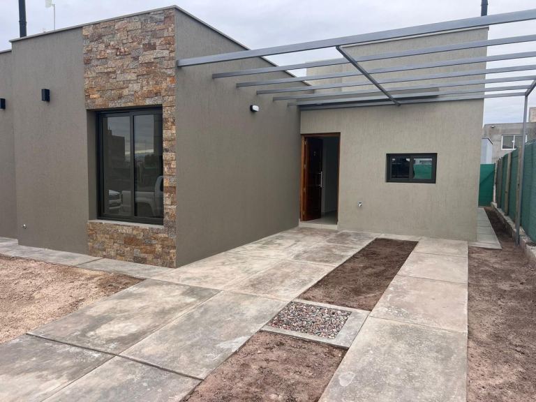 Casa en Alquiler en Maipu, Mendoza