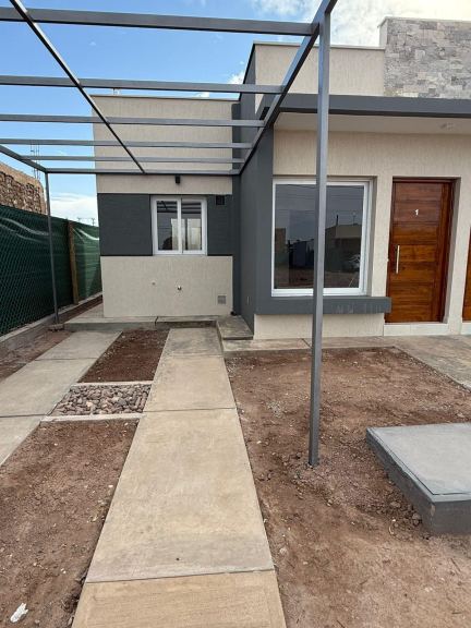 Casa en Alquiler en Maipu, Mendoza