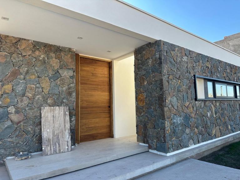 Casa en Alquiler en Lujan de Cuyo, Mendoza