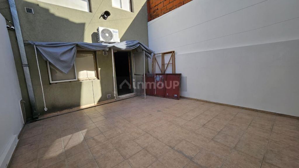 Local Comercial en Alquiler en La Plata, G.B.A. Zona Sur