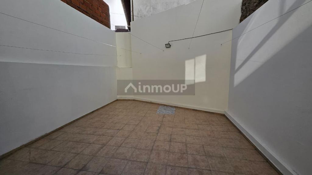 Local Comercial en Alquiler en La Plata, G.B.A. Zona Sur