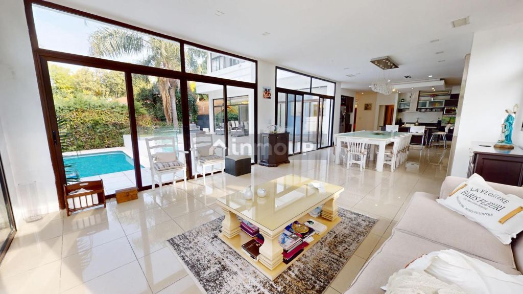 Casa en Venta en Malvinas Argentinas, G.B.A. Zona Norte