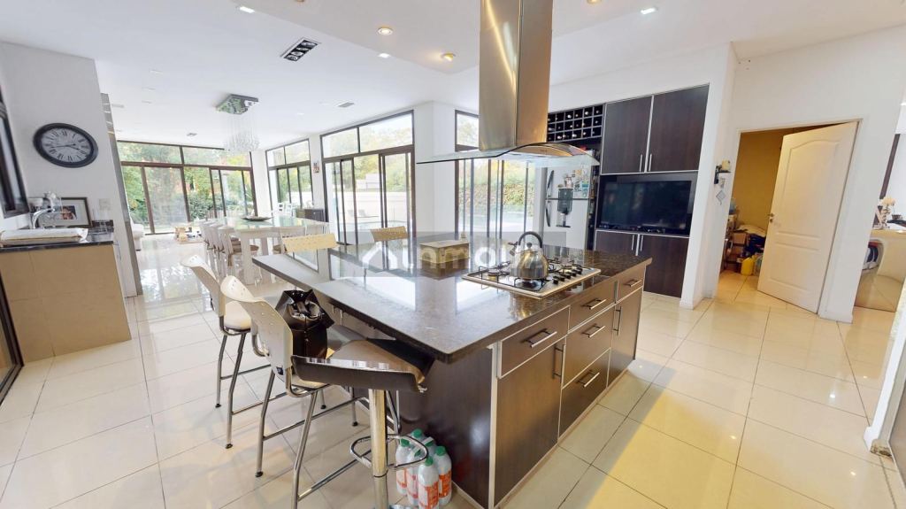 Casa en Venta en Malvinas Argentinas, G.B.A. Zona Norte