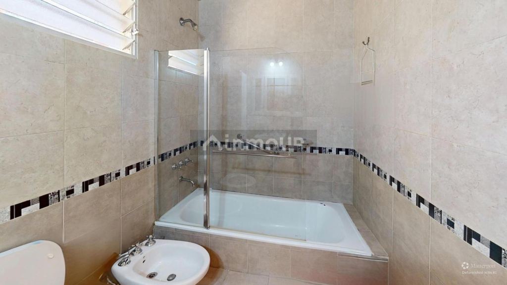 Casa en Venta en General San Martin, G.B.A. Zona Norte