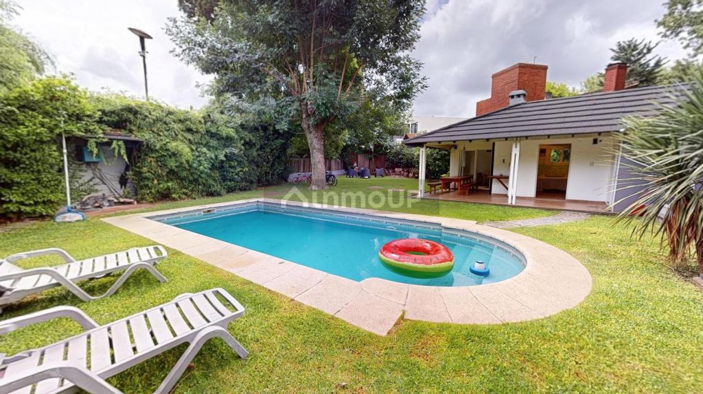 Casa en Venta en Malvinas Argentinas, G.B.A. Zona Norte