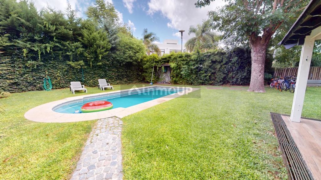 Casa en Venta en Malvinas Argentinas, G.B.A. Zona Norte