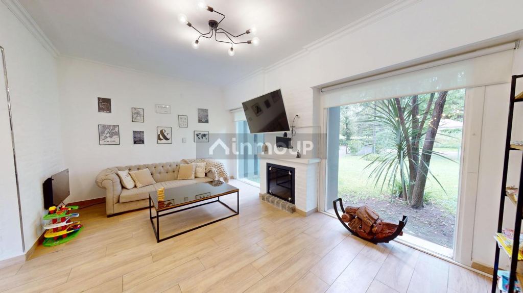Casa en Venta en Malvinas Argentinas, G.B.A. Zona Norte