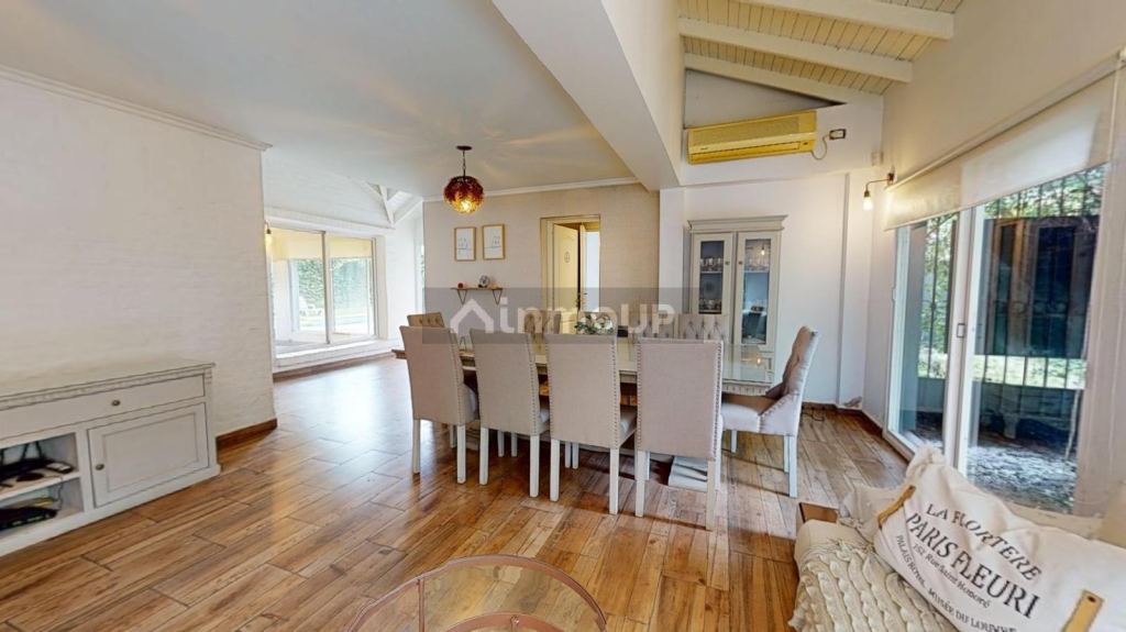 Casa en Venta en Malvinas Argentinas, G.B.A. Zona Norte