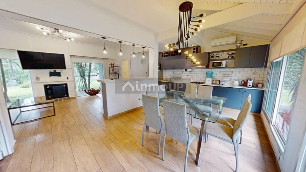 Casa en Venta en Malvinas Argentinas, G.B.A. Zona Norte