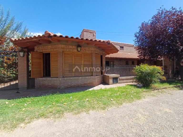 Casa en Venta en Guaymallen, Mendoza
