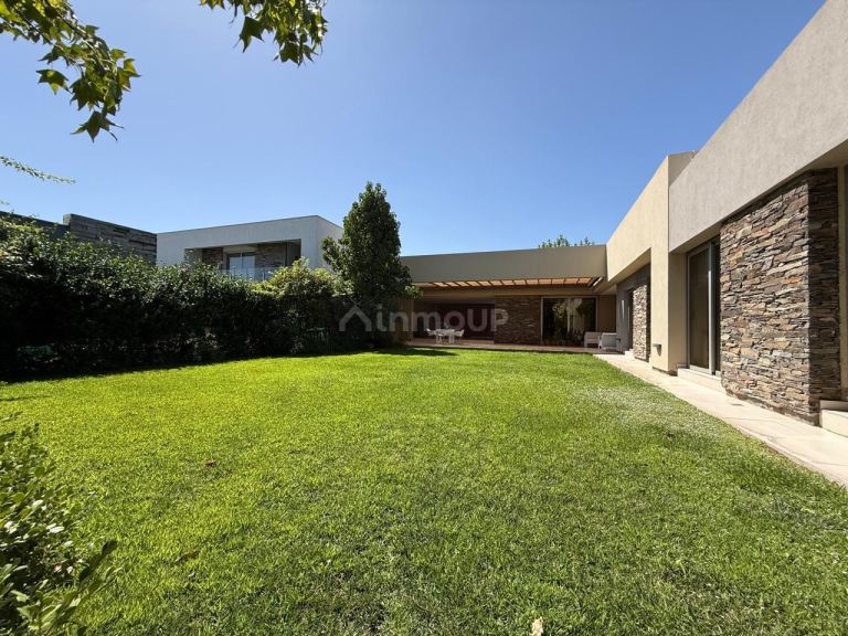 Casa en Alquiler en Guaymallen, Mendoza