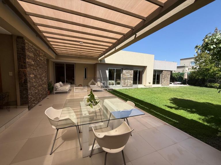 Casa en Alquiler en Guaymallen, Mendoza