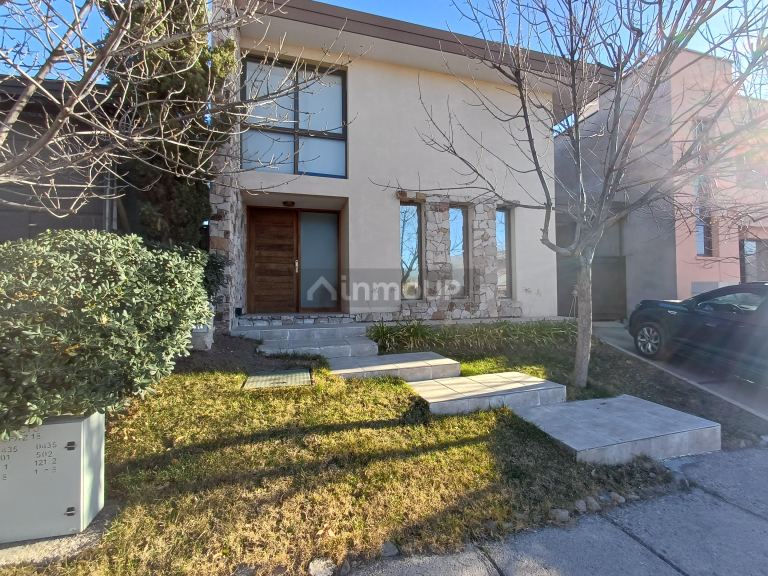 Casa en Venta en Godoy Cruz, Mendoza