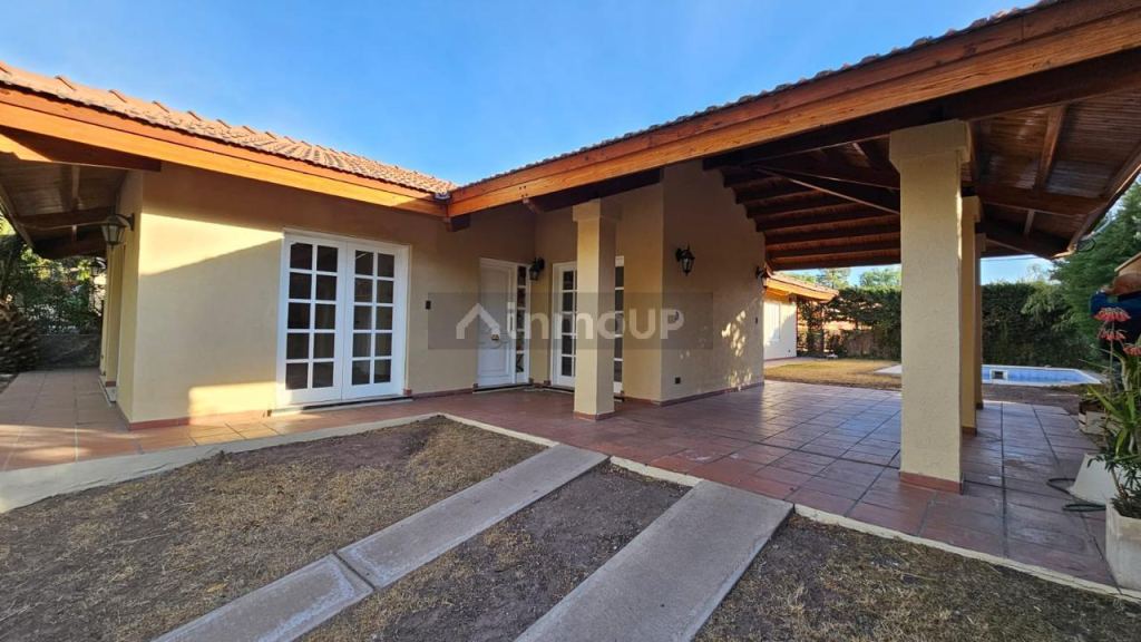 Casa en Alquiler en Las Heras, Mendoza