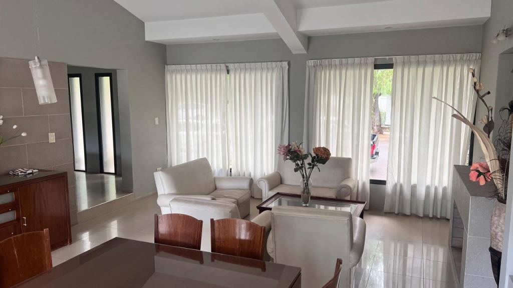 Casa en Venta en Las Heras, Mendoza