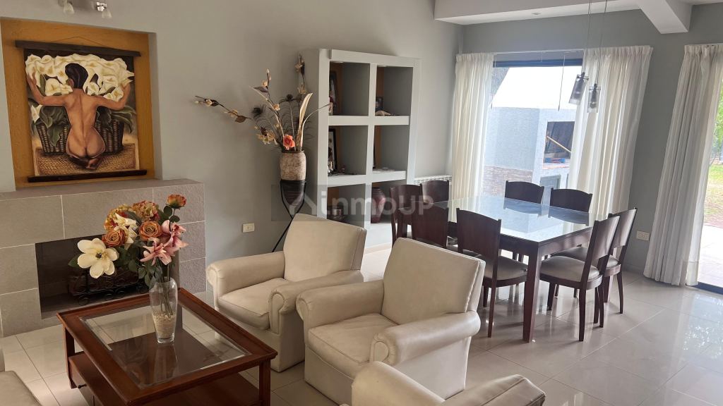 Casa en Venta en Las Heras, Mendoza