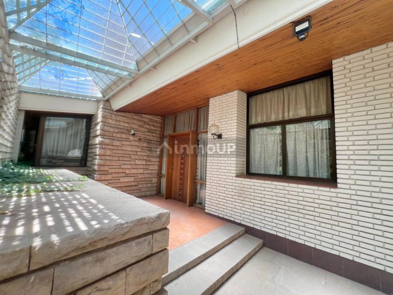 Casa en Venta en Guaymallen, Mendoza