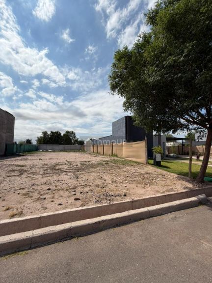Lote en Venta en Maipu, Mendoza