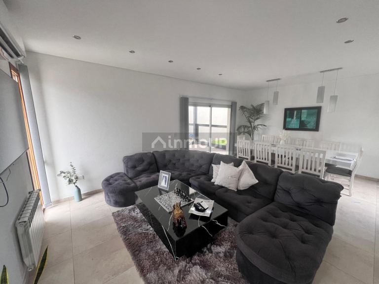 Casa en Venta en Maipu, Mendoza
