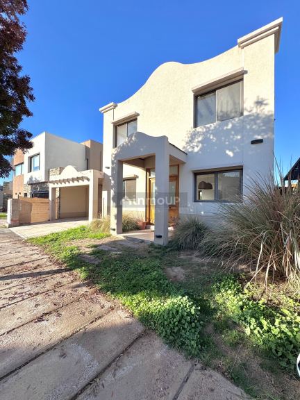 Casa en Venta en Las Heras, Mendoza