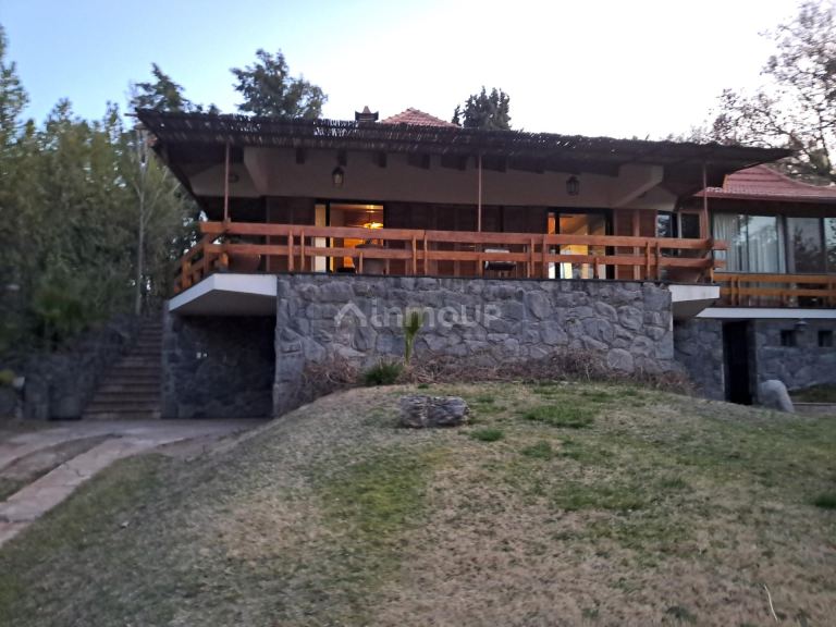 Casa en Alquiler en Lujan de Cuyo, Mendoza
