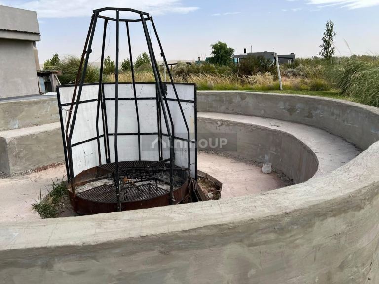 Casa en Venta en Confluencia, Neuquen