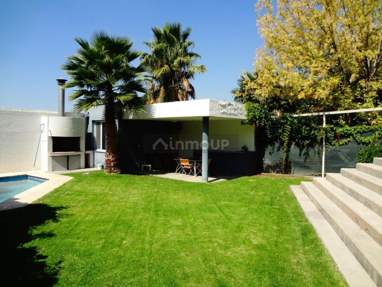 Casa en Alquiler en Capital, Mendoza