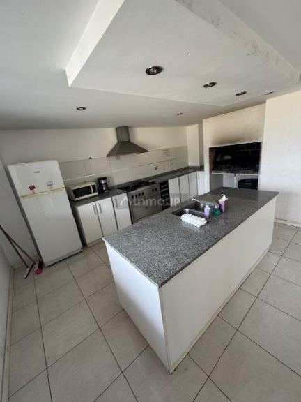 Departamento en Alquiler en Lanus, G.B.A. Zona Sur