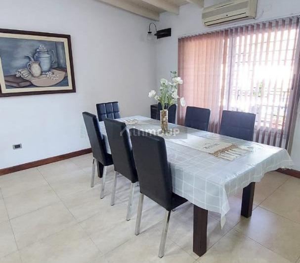 Casa Quinta en Alquiler en Almirante Brown, G.B.A. Zona Sur