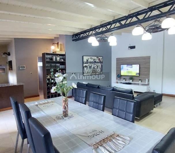 Casa Quinta en Alquiler en Almirante Brown, G.B.A. Zona Sur