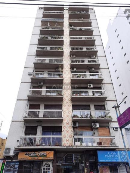Departamento en Venta en Lomas de Zamora, G.B.A. Zona Sur