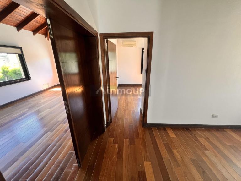 Casa en Venta en Funes, Santa Fe - USD 690.000 | Inmoup - 38