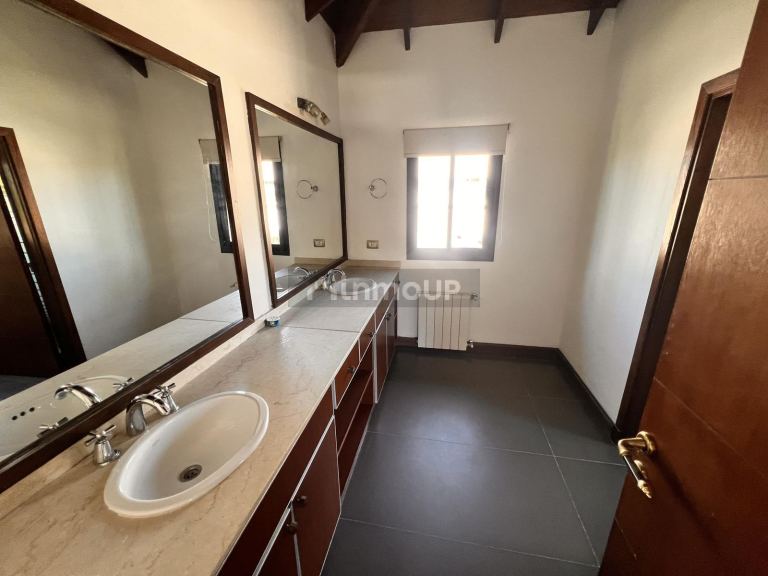 Casa en Venta en Funes, Santa Fe - USD 690.000 | Inmoup - 33