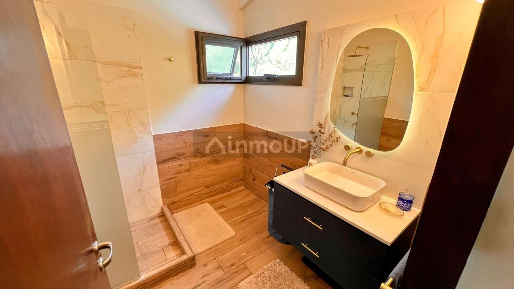 Casa en Venta en Funes, Santa Fe