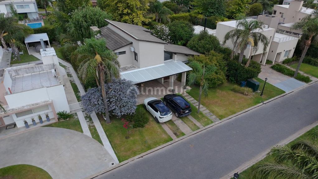 Casa en Venta en Funes, Santa Fe
