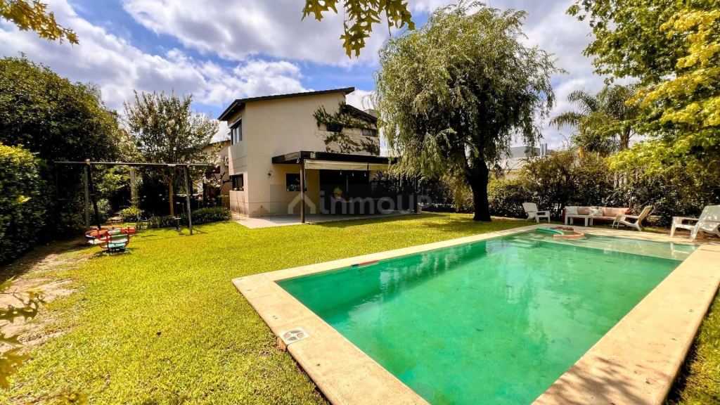 Casa en Venta en Funes, Santa Fe