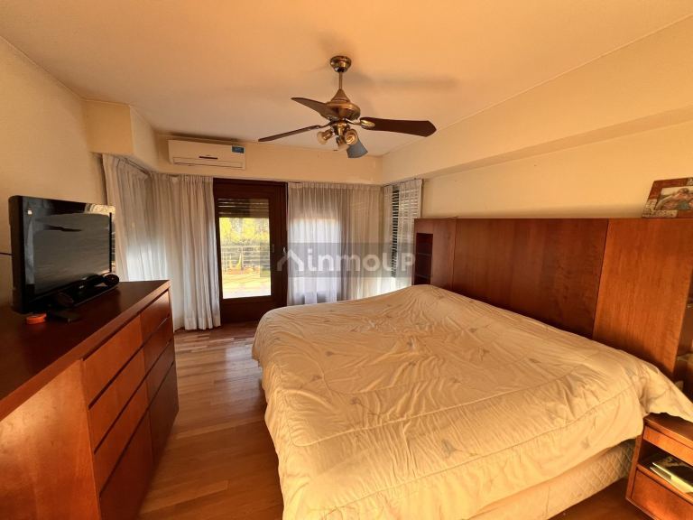 Casa en Venta en Funes, Santa Fe