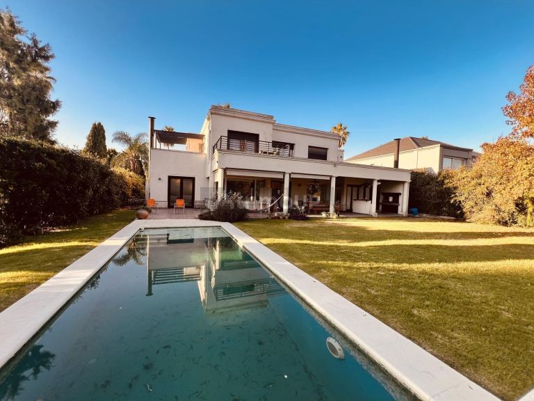 Casa en Venta en Funes, Santa Fe