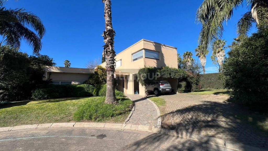 Casa en Venta en Funes, Santa Fe