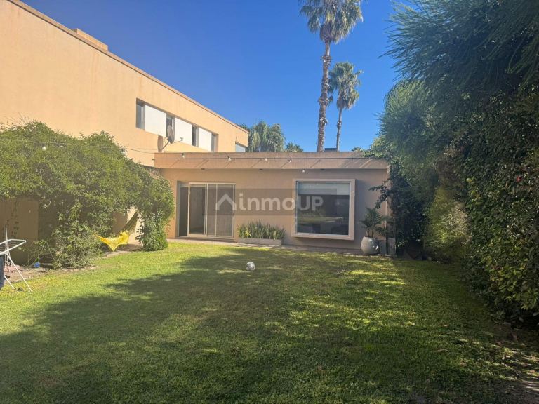Casa en Venta en Funes, Santa Fe