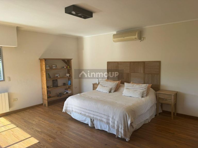 Casa en Venta en Funes, Santa Fe