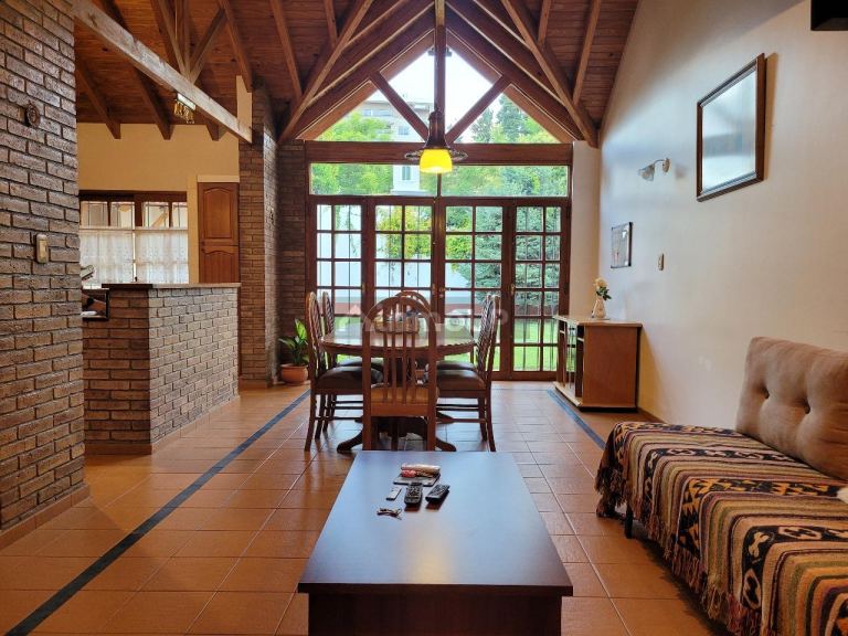 Casa en Alquiler en Capital, Mendoza