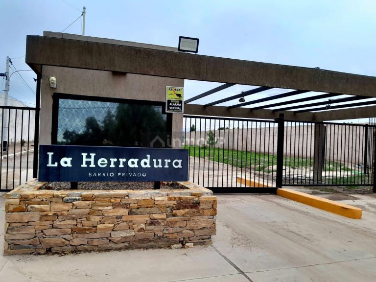 Lote en Venta en Maipu, Mendoza