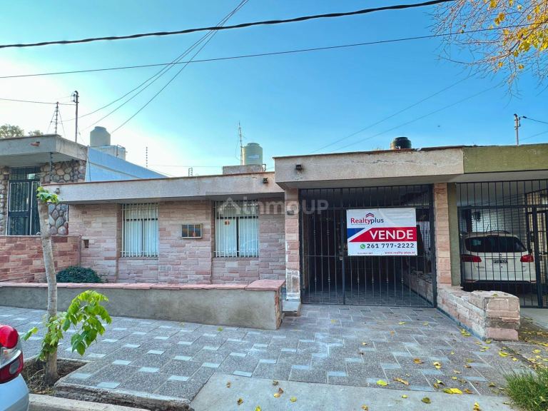 Casa en Venta en Godoy Cruz, Mendoza