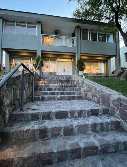 Casa en Venta en Capital, Mendoza